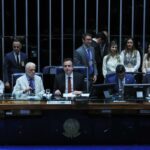 Haddad diz que BC precisa buscar nível de equilíbrio do dólar