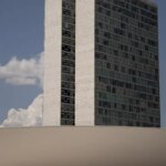 Rui Costa descarta “medida excepcional” para impulsionar economia