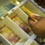 Atividade econômica cresce 0,1% em outubro