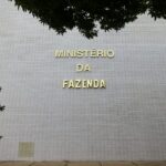 Taxa de desemprego global permanece em 5% em 2024, diz OIT