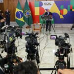 Técnica da Prefeitura apresenta regras da Bolsa Educação e esclarece dúvidas na Câmara – Câmara Municipal de Paulínia