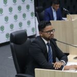 Dólar cai a R$ 5,77 e tem maior sequência de quedas desde o Plano Real