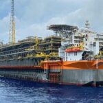 Petrobras descobre nova camada de óleo no pré-sal da Bacia de Santos