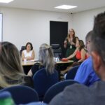 Ruas de unidades de ensino no Jd. Santa Clara e Novo Ângulo recebem ação de segurança viária
