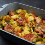 Corpo de mulher desaparecida é encontrado enterrado em casa na Grande SP