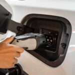 GM estima “choque” de US$ 1,6 bilhão com menor demanda por carros elétricos nos EUA