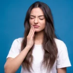 Nissan Sakura ganha teto solar expansível com até 3.000 km extras