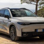 Gleisi critica família Bolsonaro após Flávio sugerir intervenção armada dos EUA no Brasil