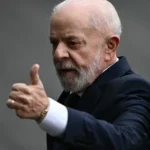 CBF diz que juiz ficou com rádio ligado e refuta acusação de Gomez