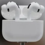 Austríaco quebra recorde mundial após surfar a mesma onda por mais de 8h