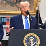 ‘Arrancaram a cabeça do meu sobrinho’, diz moradora do Complexo do Alemão