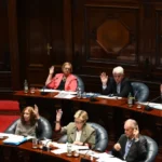 Festa de ‘Vale Tudo’ tem climão com autora e elenco minimizando críticas