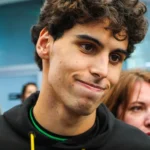 Paris Jackson revela perfuração no septo nasal causada por uso de drogas