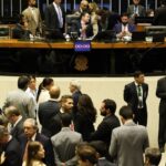 Bolsa tem décima alta seguida e volta a bater recorde