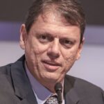 Hitler tinha micropênis? Documentário aponta síndrome rara em líder nazista