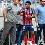 Donald Trump xinga Jimmy Kimmel após o apresentador fazer piada com caso Epstein