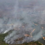 Em tratamento contra o câncer de mama, Val Marchiori se emociona ao cortar os cabelos