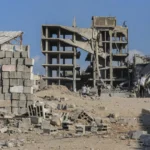 Rayssa Leal cai quatro vezes e fica fora da final em Roland Garros