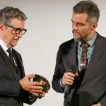 Supercarro elétrico chinês faz drift a 213,5 km/h e entra para o Guinness