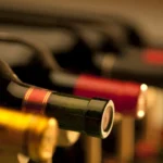 Avião com congressistas dos EUA faz pouso de emergência após tumulto