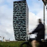 Estrela de ‘Stranger Things’ acusa colega de assédio e bullying; entenda