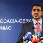 Filho se passa por mãe morta para ganhar pensão; mulher é achada mumificada