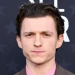 Carrinhos de supermercado são usados para transportar drogas no centro de SP, diz investigação