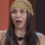 Neurologista canta “Take On Me” ao ser presa por mandar matar rival