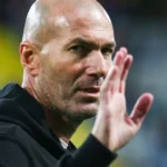 Dólar volta a subir por cautela externa e de olho em Comef, Master e PF