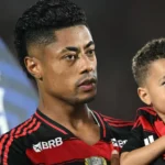 Dólar segue pressionado por Fed em meio a PIB do Brasil