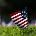 Carlos Bolsonaro apoia Flávio e diz ser normal mercado se preocupar com nome que pode reduzir lucro