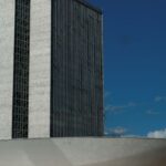 Último romance de Preta Gil, O Kanalha dedica prêmio à cantora