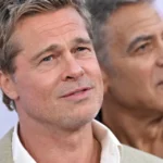 Mulher chora em voo após passageiro enviar mensagem cruel sobre ela