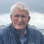 Ex-juiz da Lava Jato é visto furtando champanhe francesa de R$ 400