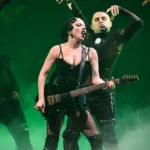 Capitão do Ajax leva cabeçada durante comemoração; veja