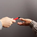 O que você não deve comprar de jeito nenhum no aeroporto