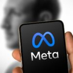 Soluços de Bolsonaro voltaram após procedimentos, diz Carlos Bolsonaro