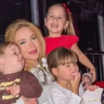 Zelensky revela proposta dos EUA para reunião conjunta de ucranianos e russos