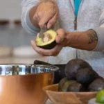 Criança tem o couro cabeludo arrancado ao ser atacada por pit bull