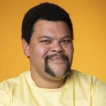 Aspirina, hematomas e saúde “perfeita”: Manchas em Trump chamam atenção