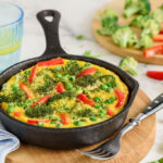 Turista é atacada por leopardo-das-neves em parque da China; veja