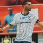 Encontro em motel e prints: versão põe em xeque ex da mãe de Virgínia