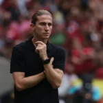 Ibovespa renova recorde e supera 175 mil pontos com capital externo