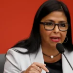 ‘Não é uma vida fácil’, diz Paris Jackson sobre desafios da sobriedade