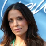 “Vergonha”. Leavitt abandona conferência após questão sobre Renee Good