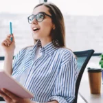 Tarcísio veta obrigatoriedade de cardápio de papel em restaurantes de SP