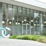 Mãe e filho morrem eletrocutados em piscina de pousada de luxo em Maragogi, aponta laudo