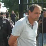 Homem finge ser do FBI para soltar Mangione e faz ameaça com garfo