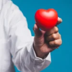 Bebê morre afogado em chácara durante festa de 1 ano no interior de SP