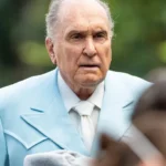 Arquivos expõem como elite global circulou ao redor de Epstein